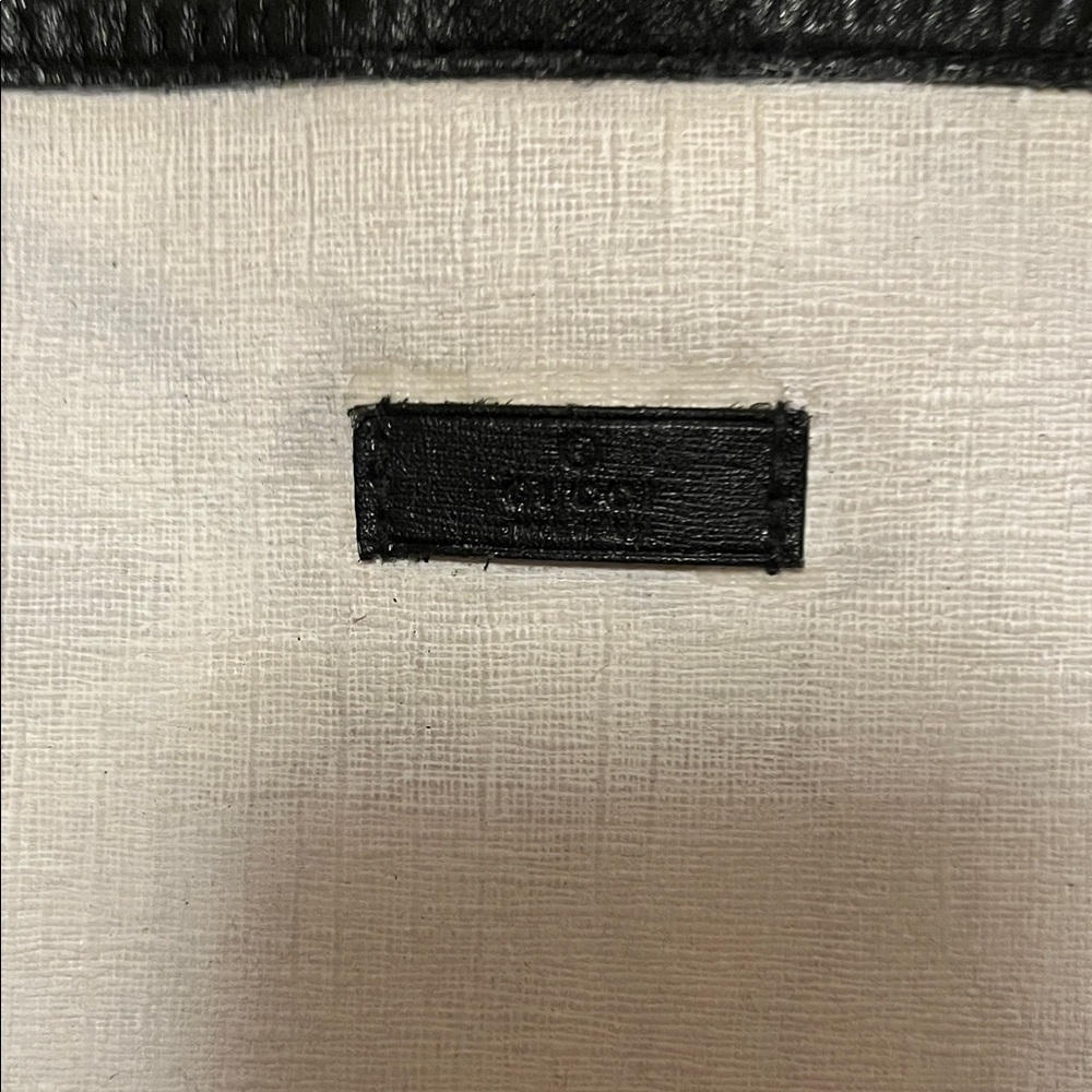 Gucci White and Black Tote - Picture 2 of 8